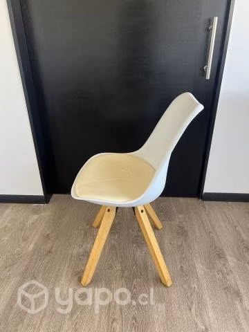 Silla blanca elegante - Imagen 2