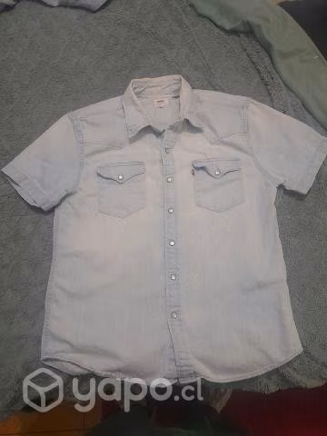 Camisas y cortaviento
