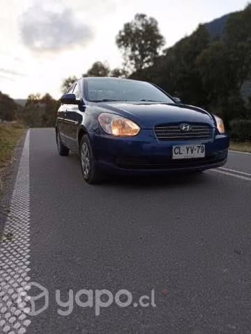 Auto hyundai accent