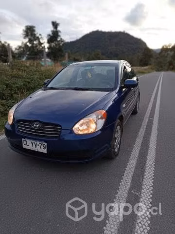 Auto hyundai accent