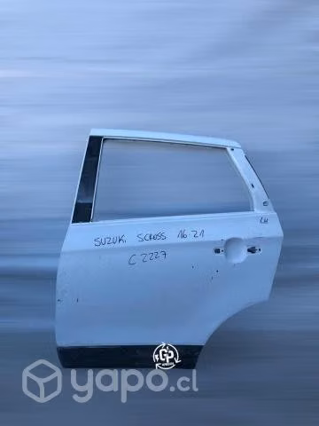 Puerta trasera lh suzuki scross 2016-2021