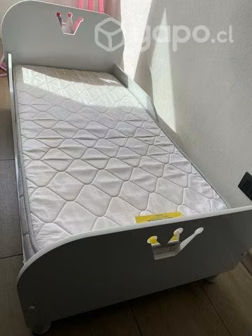 Cama de transición para niña