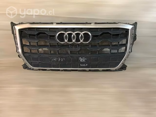 Máscara Audi q2 2021