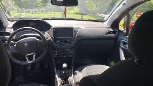 Vendo mi auto peugeot 2008 2017