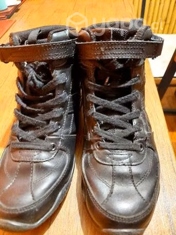 Zapatos de colegio números 32 31 y 39