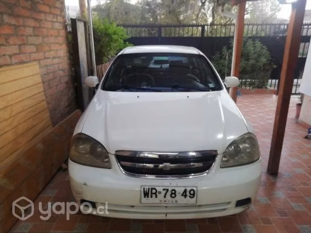 Venta Chevrolet Optra, solo detalles de pintura