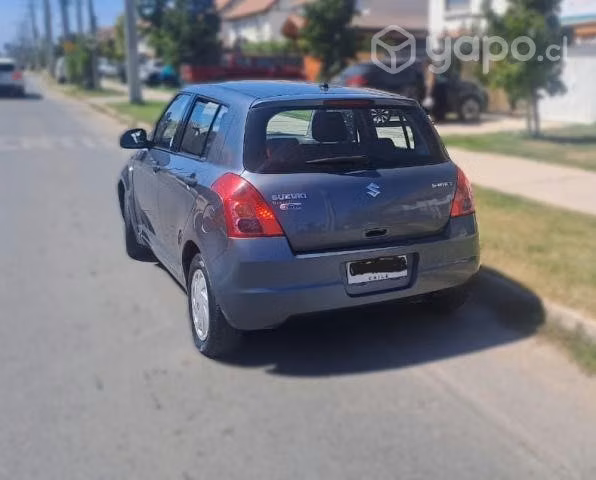 Suzuki swift 2011