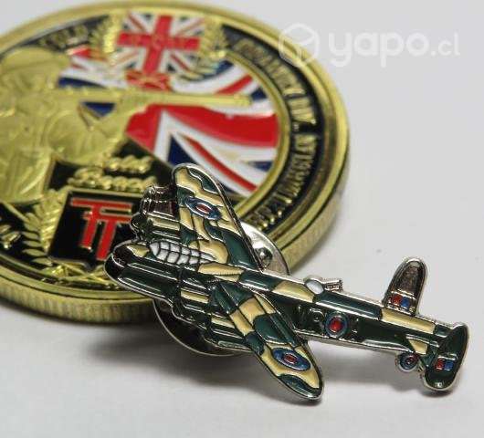 Pin avión bombardero Lancaster - Imagen 3