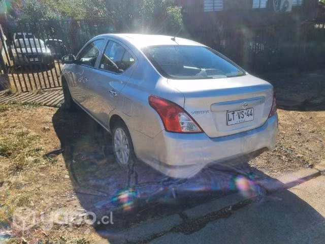Nissan versa 2020 - Imagen 5