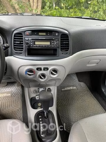 Se vende Hyundai Accent - Imagen 6