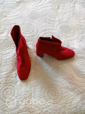 Botas rojas de terciopelo rojas número 40
