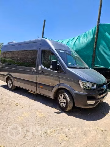 Transporte y viajes especiales