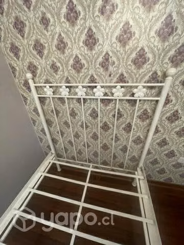 Hermosa cama estilo romántico 1 plaza 1/2 - Imagen 4