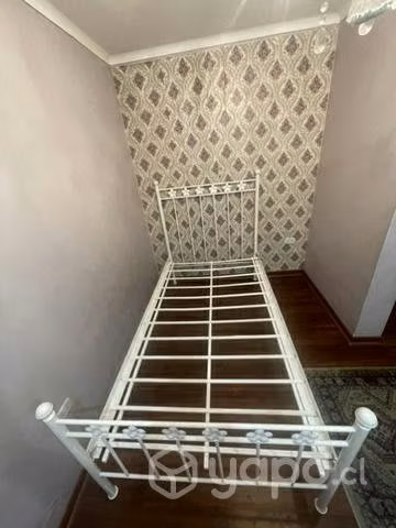Hermosa cama estilo romántico 1 plaza 1/2 - Imagen 3