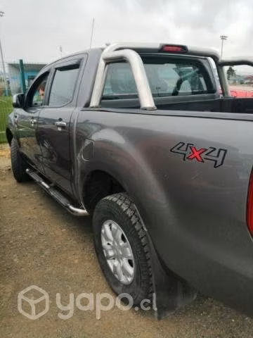 Camioneta Ford Ranger - Imagen 4