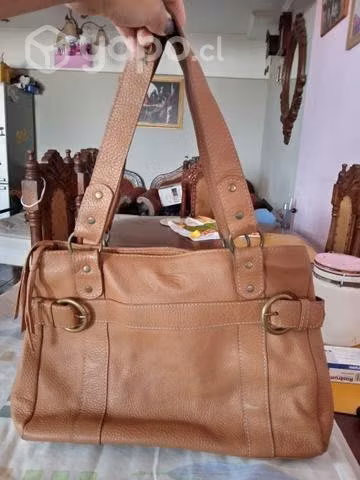 Cartera de cuero argentino