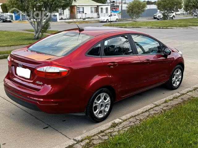 Ford Fiesta - Imagen 8