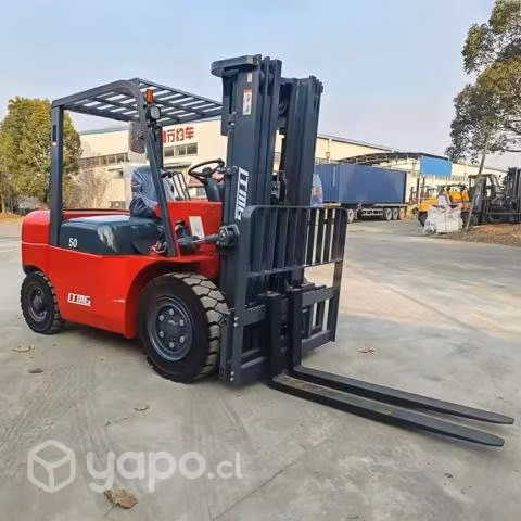 Grúa Horquilla 3ton motor YANMAR