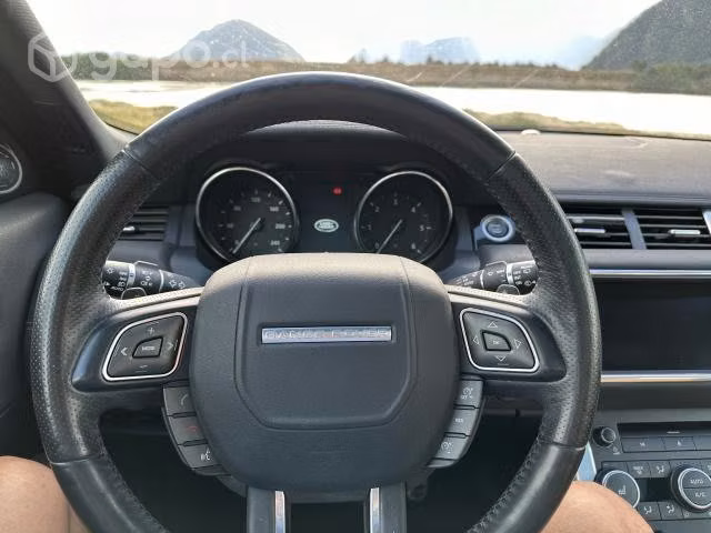 Land rover evoque 2016