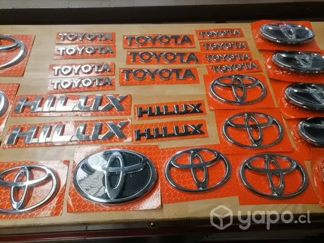 Emblemas Toyota