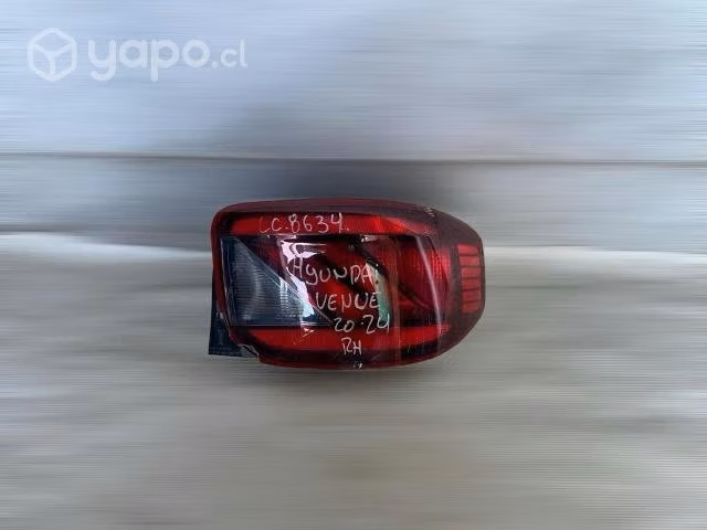 Foco trasero rh hyundai venue 2020-2024