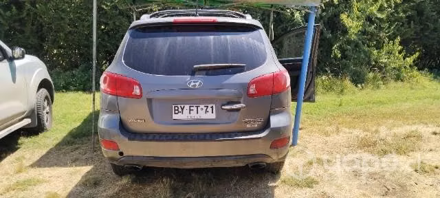 Hyundai Santa Fe 2010 excelentes condiciones - Imagen 9