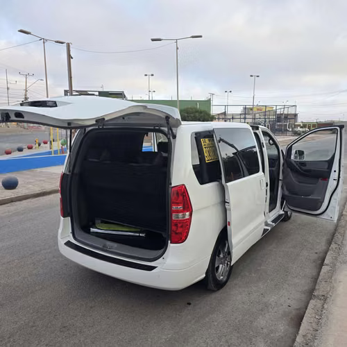 Vendo Hyundai Grand Starex 2020