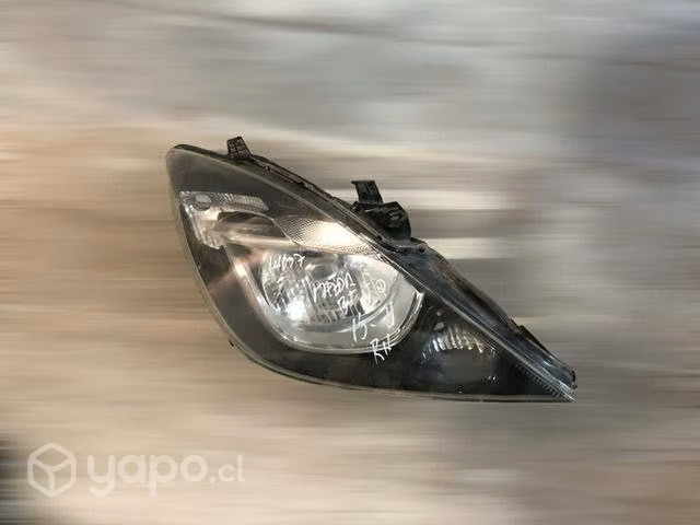 Foco óptico rh mazda mazda bt