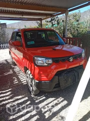 Suzuki Spresso 1.0 año 2022. 