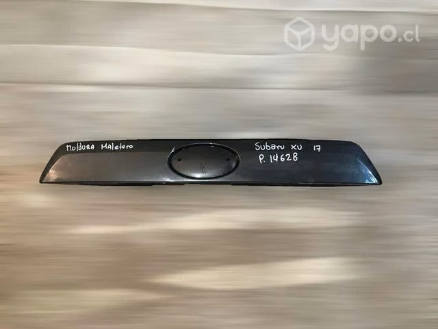 Moldura de Portalon subaru xv 2017