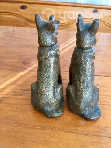 Hermosos de bronce