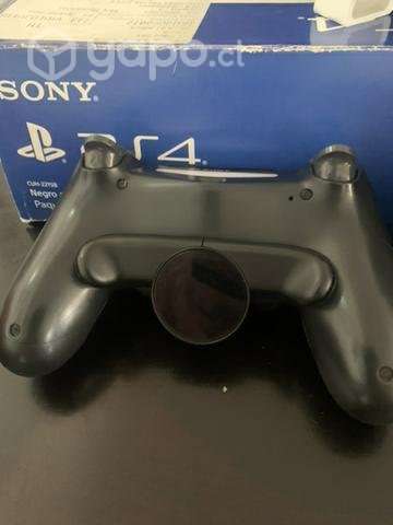 PlayStation 4 Slim - Imagen 3