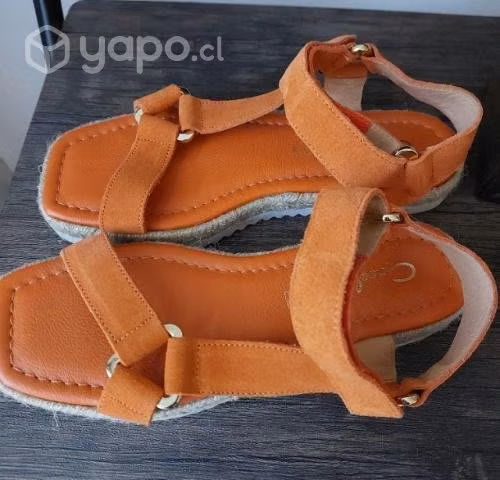 Sandalias