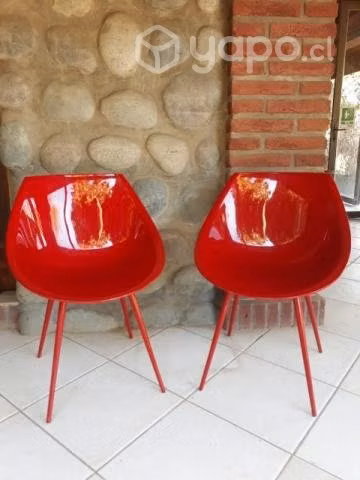 Cuatro sillas Frame