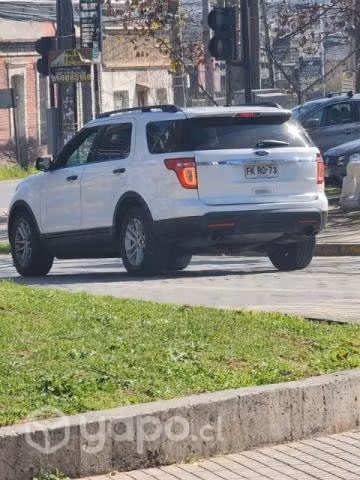 Vendo ford explorer ecoboost 2.0