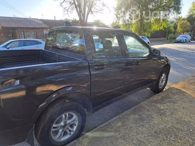 Ssangyong actyon sport 2012