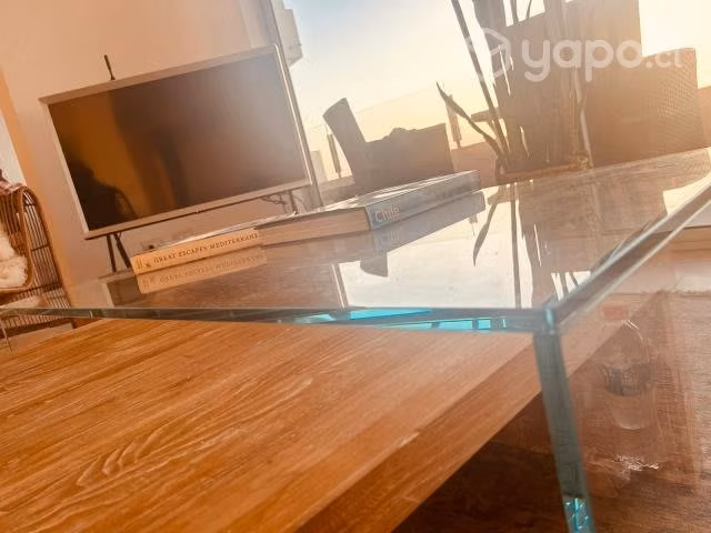 Exclusiva mesa de centro vidrio y madera