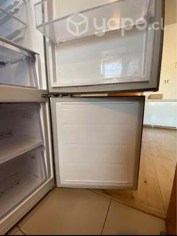 Refrigerador Samsung 290 litros - Imagen 5