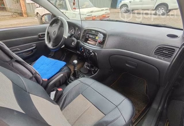 Hyundai accent 2007