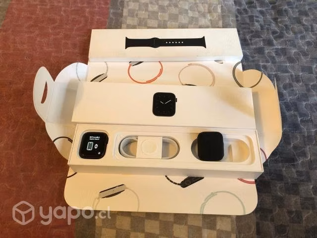 Apple Watch Series 5 44mm