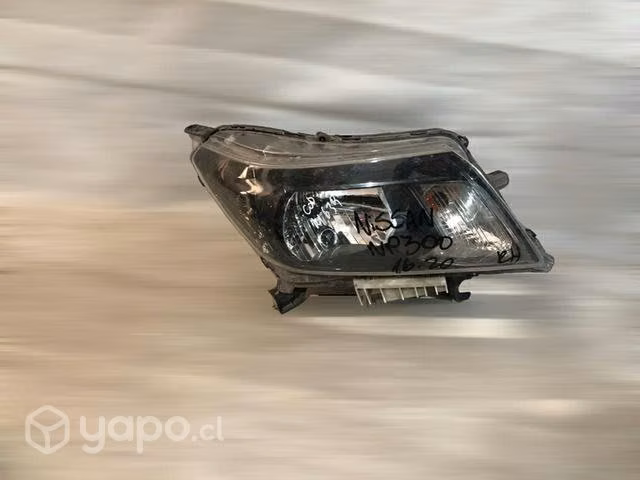 Foco óptico rh Nissan np