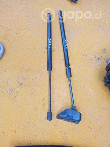 Chery tiggo 2 2021 base porta batería apoya brazos