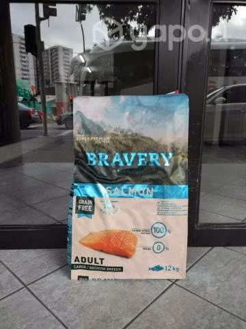 Oferta Alimento Perro Bravery Large Adulto Salmon