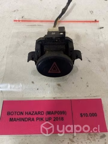 Boton Hazard (MAP099) Mahindra Pik up 2.2 2018