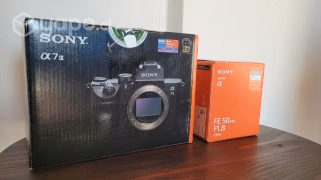Sony a7iii full frame + objetivo 50 mm