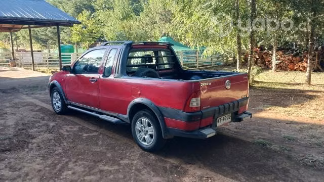 Fiat Strada Adventure 1.8 año 2007