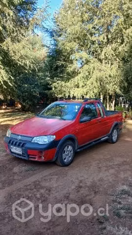 Fiat Strada Adventure 1.8 año 2007