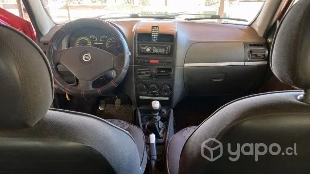 Fiat Strada Adventure 1.8 año 2007