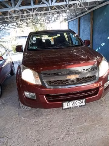 Camioneta Chevrolet d-Max año 2016 4x4