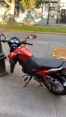Moto Twister casi nueva 2023